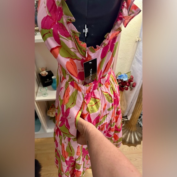 Floral Pink and Green Sleeveless Dress Size L - Picture 7 of 12